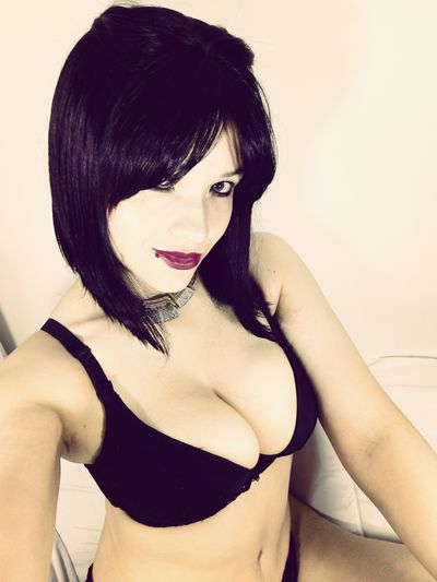 Caucasian Escort in Tucson Arizona