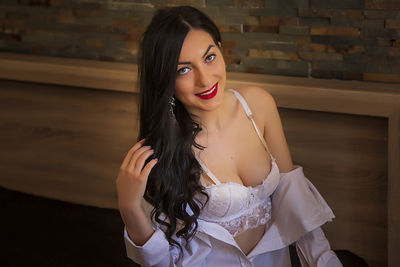 Mature Escort in Ventura California