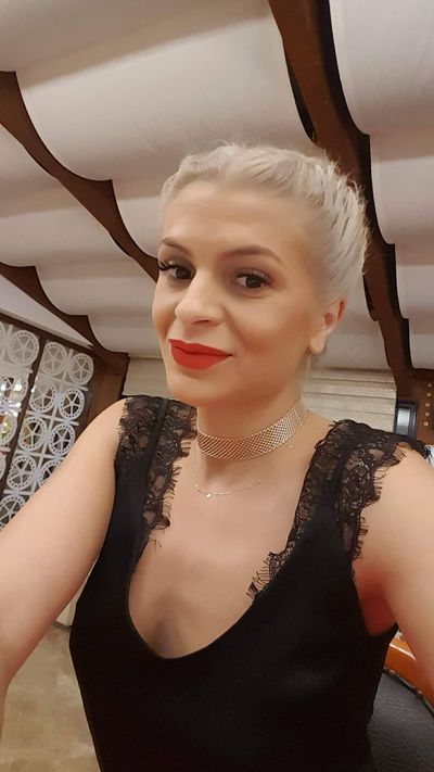 Amanda Hutchins - Escort Girl from Meridian Idaho