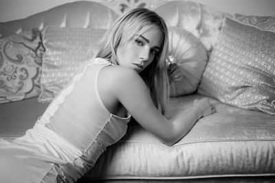 Audrey Dolin - Escort Girl from Lakewood Colorado