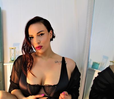Connie Cintron - Escort Girl from Savannah Georgia