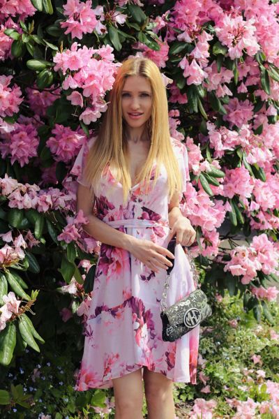 Julie Plemons - Escort Girl from Springfield Massachusetts