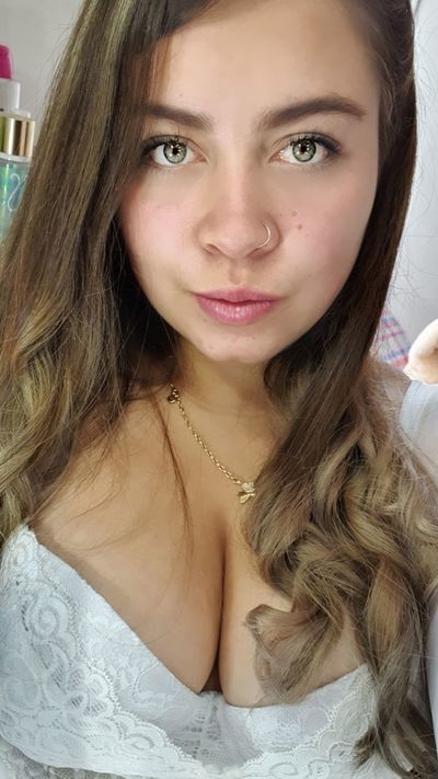 Gladys Gould - Escort Girl from Rancho Cucamonga California