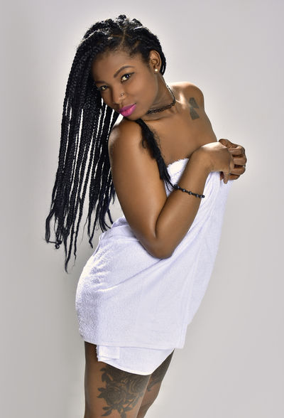 Maxine Thurman - Escort Girl from Peoria Arizona