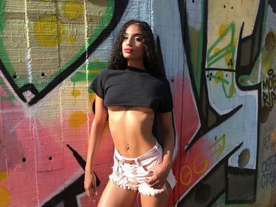 Josephine Hendon - Escort Girl from Pomona California