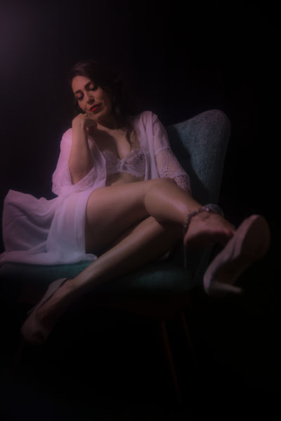 X Mandy Lyn O - Escort Girl from Ann Arbor Michigan