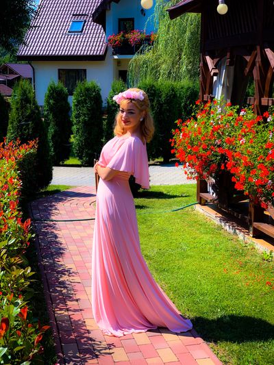 Frida Wolf - Escort Girl from Billings Montana