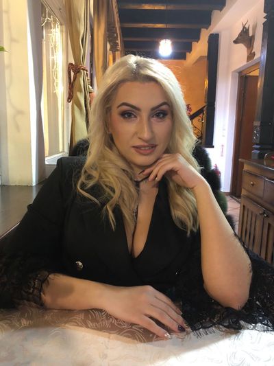 Shondra Davis - Escort Girl from Richmond Virginia