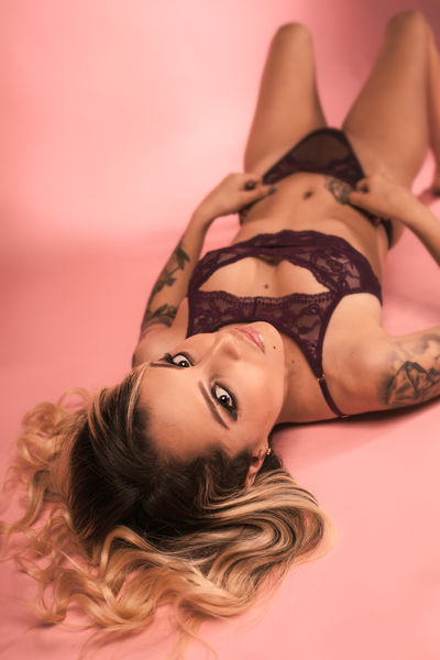 Ester Kennedy - Escort Girl from Norwalk California