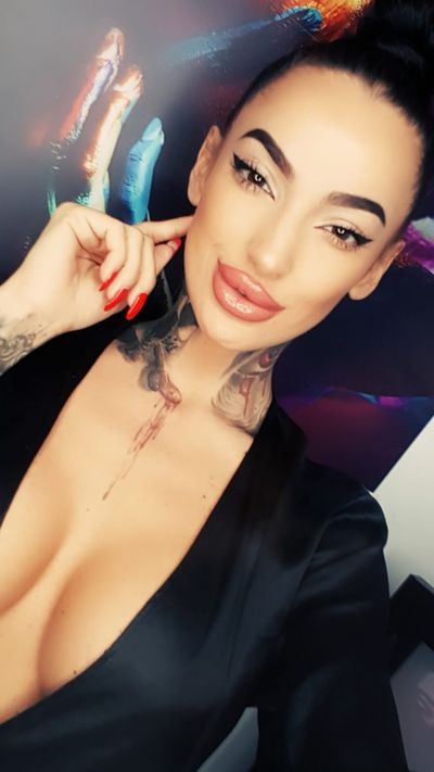Melonie Su - Escort Girl from Pittsburgh Pennsylvania