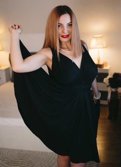 Leighann Whitehill - Escort Girl from Bridgeport Connecticut