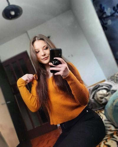 Deborah Gloria