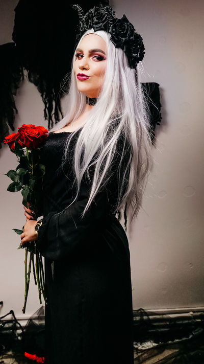 Taisa Blum - Escort Girl from Pasadena California