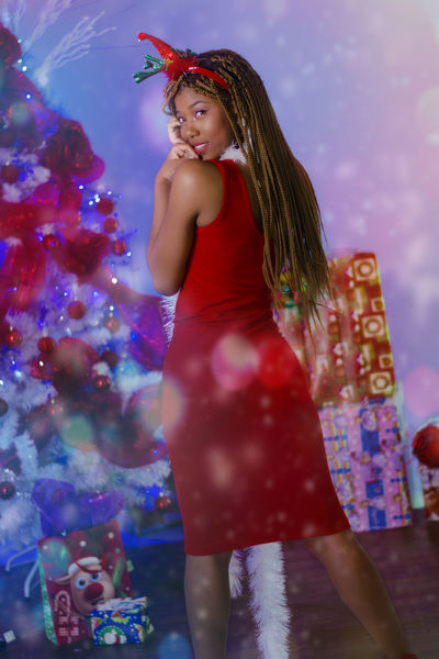 Suzanne Gonzalez - Escort Girl from Santa Clarita California