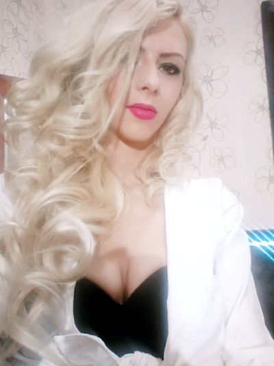 Tanya Robinson - Escort Girl from West Covina California