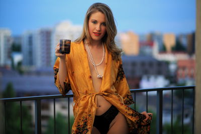 Laura Waters - Escort Girl from New York City New York