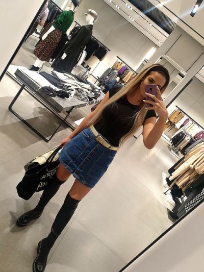 Mildred Williams - Escort Girl from Oxnard California