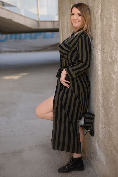 Tinna Hennessy - Escort Girl from Roseville California