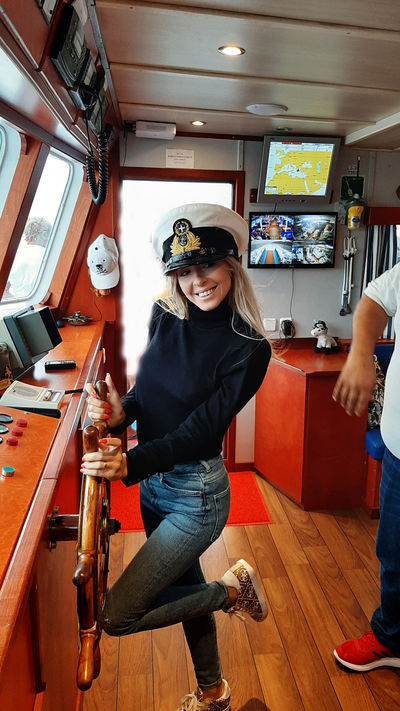 Carol Mc Kinney - Escort Girl from Los Angeles California