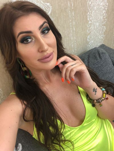 Tracy Black - Escort Girl from Chico California