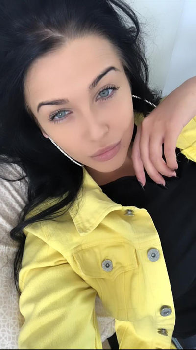 Peggy Graver - Escort Girl from Carlsbad California