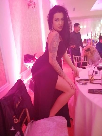 Peggy Graver - Escort Girl from Carlsbad California