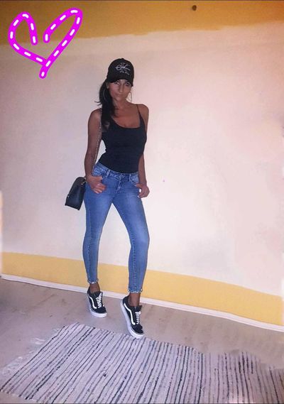 Sheila Brewer - Escort Girl from Charleston South Carolina