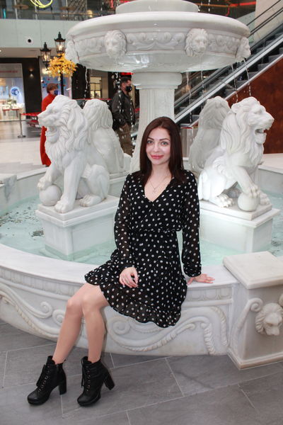 Ruth Cromer - Escort Girl from Peoria Illinois