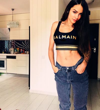 Ada Pierce - Escort Girl from Cambridge Massachusetts
