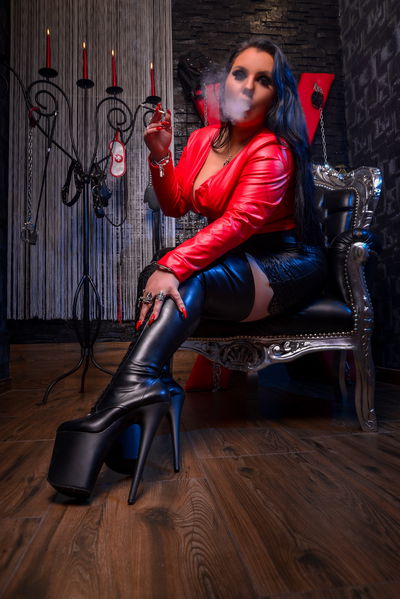 Redhead Escort in College Station Texas