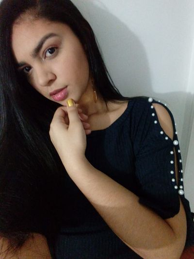 Alejandra Colins - Escort Girl from South Bend Indiana