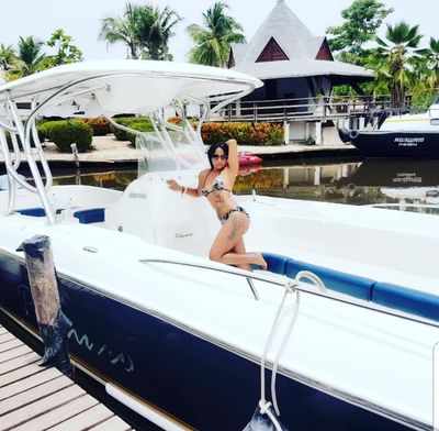 Alejandra Lombano - Escort Girl from Norwalk California