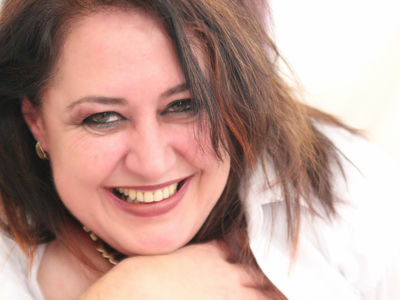 Brunette Escort in Pomona California