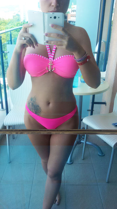 Alice Blu - Escort Girl from Riverside California