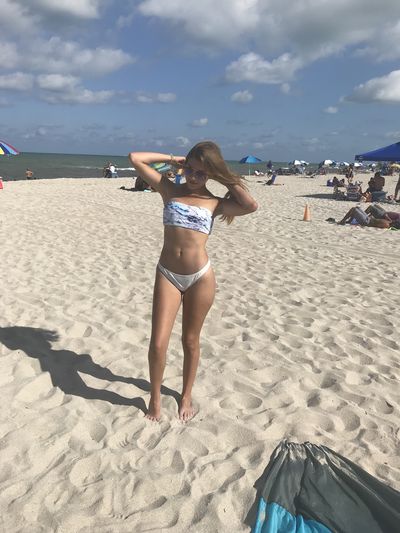 Allison Lopez - Escort Girl from Pomona California