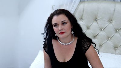 Amber Glow Top - Escort Girl from High Point North Carolina