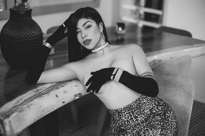 Angelina Micheil - Escort Girl from Salem Oregon
