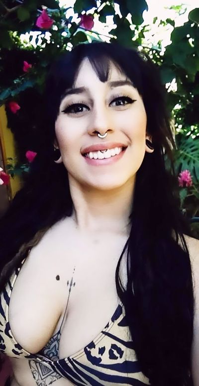Anissa Backer - Escort Girl from Bakersfield California