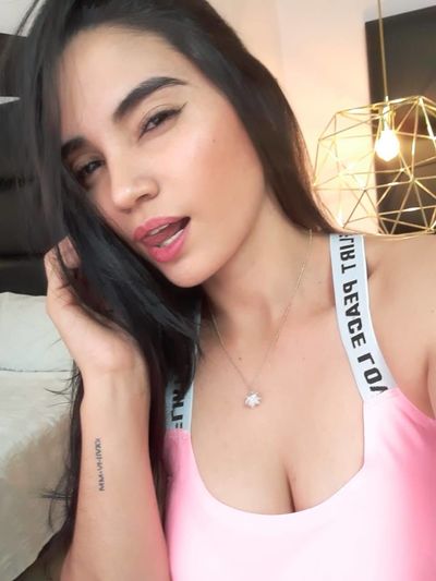 Annie Bills - Escort Girl from Peoria Illinois
