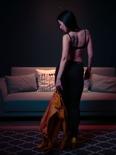 Aria Devinne - Escort Girl from Roseville California