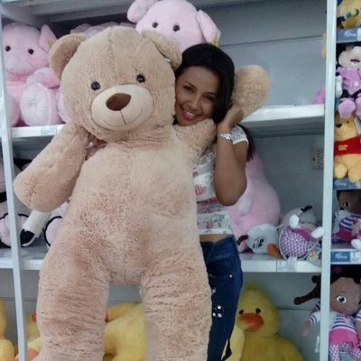 Pacific Islander Escort in Hampton Virginia