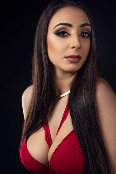 Mature Escort in Vista California