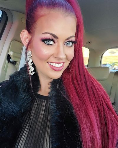 Ariel Banks - Escort Girl from Temecula California