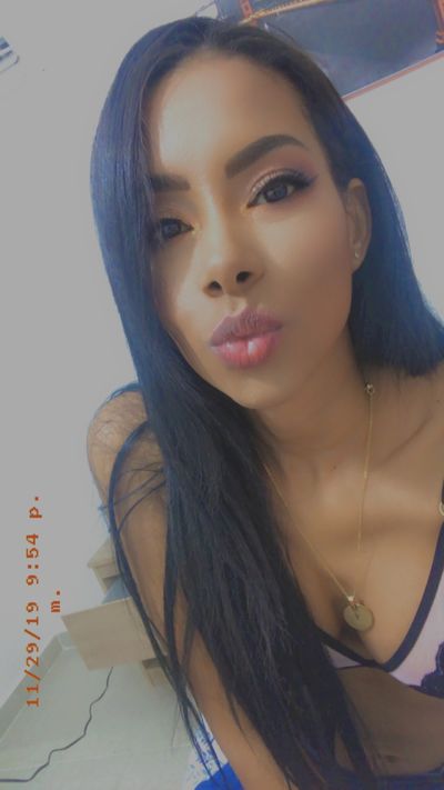 Aslheyhot - Escort Girl from Lexington Kentucky