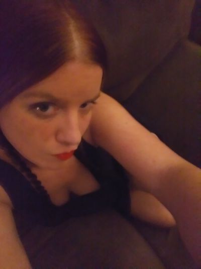 Beauty B - Escort Girl from Corona California