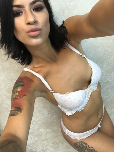 Grace Ibarra - Escort Girl from Jurupa Valley California