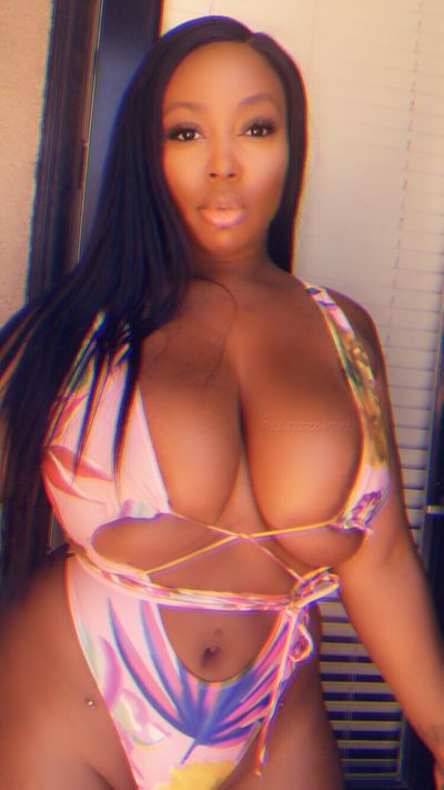 Bri Rose - Escort Girl from Oceanside California