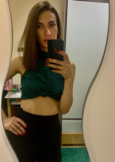 Bubi - Escort Girl from Sterling Heights Michigan