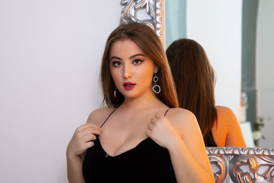 Bussty Monique - Escort Girl from Orange California