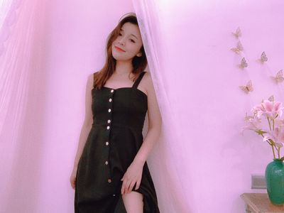 Cindy Zhao - Escort Girl from Moreno Valley California